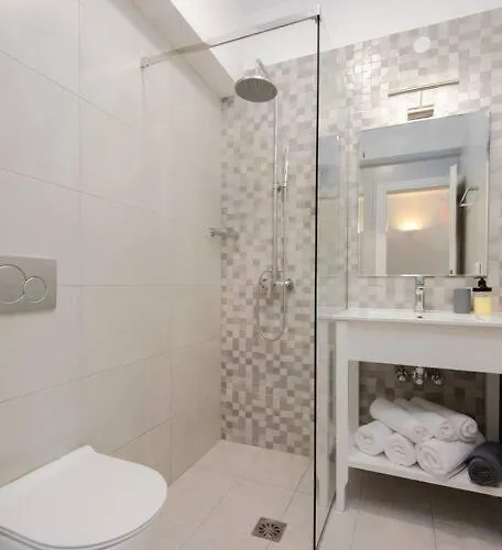 Apelagitis 1 Apartman *